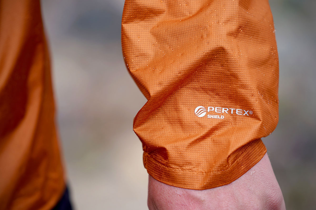 Outdoor Research Helium rain jacket (Pertex Sheild waterproofing)